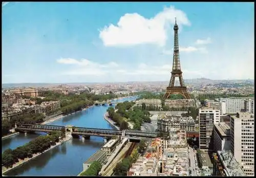 CPA Paris Panorama-Ansicht mit Eiffel-Turm 1982