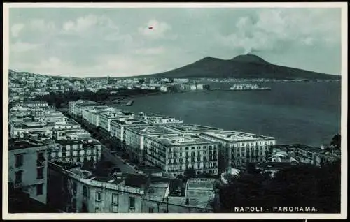 Cartoline Neapel Napoli Straßenpartie und Vesuv Vesuvio Vesuvius 1930