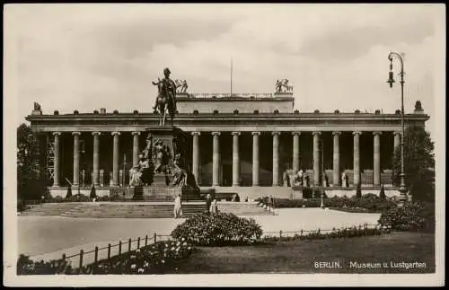 30 Ansichtskarten Lot Berlin 1940