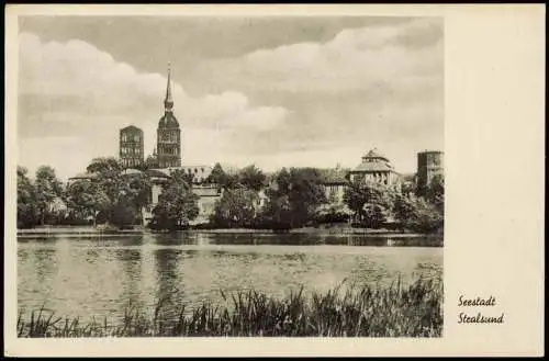 Lot 5 Ansichtskarten Stralsund St. Marien, Knieperteich 1936/1960