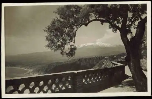 Cartolina Taormina Vulkan Etna dal Giardino Pubblico 1937