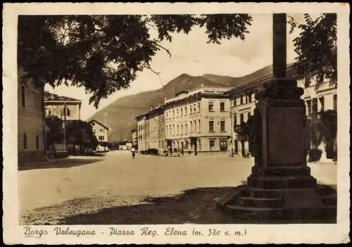 Cartolina Borgo Valsugana Piazza Reg. Elena 1939