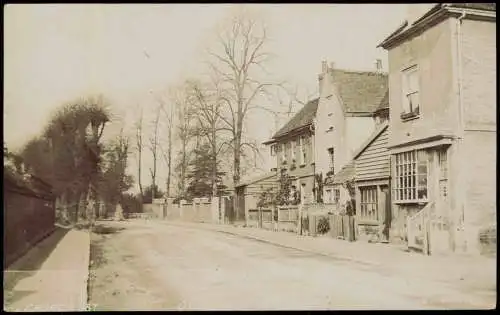 Postcard Weybridge Church Street 1922 Privatfoto   England Great Britain