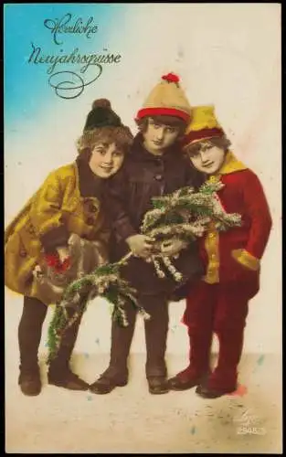 Neujahr Sylvester New Year Jungen mit Tannenzweigen Colorfoto Fotokunst 1926