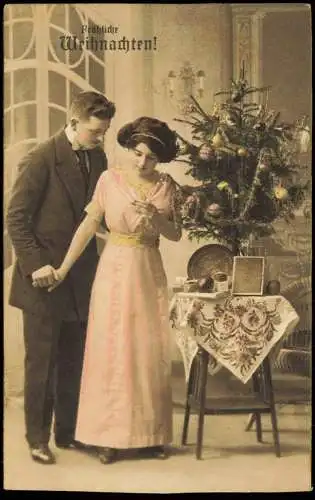 Ansichtskarte  Weihnachten Christmas Liebespaar vor Weihnachtsbaum 1914