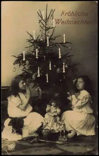 Ansichtskarte  Weihnachten - Christmas betende Mädchen unter Tannenbaum 1908