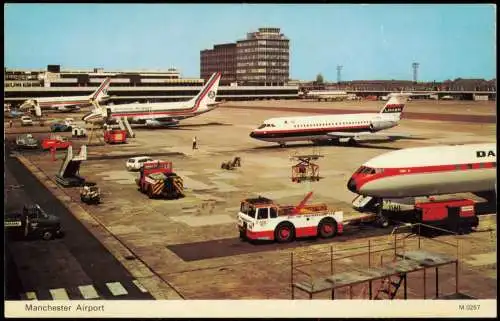 Postcard Manchester Flughafen Airport Airplan Avion Flughafen 1971