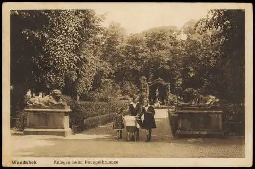 Wandsbek-Hamburg Anlagen beim Puvogelbrunnen Frau Kinderwagen 1931