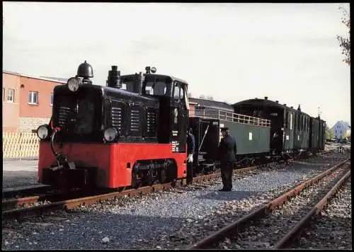 Dampflokomotive Schmalspurdiesellok mit Museumszug Stützengrün Haltepunkt 1998