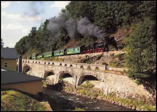 Schmalspurdampflokomotive MaLowa 20 Reisezug Ausfahrt Bf Seifersdorf 2011