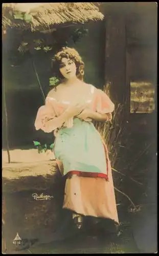 Ansichtskarte  Schöne Frau am Brunnen Colorfoto Ansichtskarte 1908