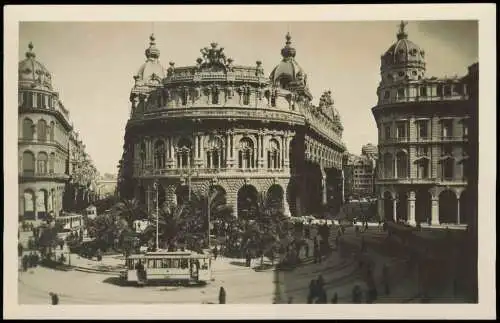 Cartolina Genua Genova (Zena) Piazza de' Ferrari e Nuova Borsa 1920