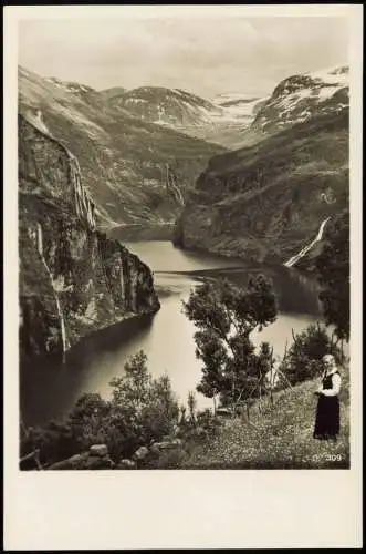 Norwegen Allgemein Norge Typisk fjordlandskap Fjord Landschaft 1920