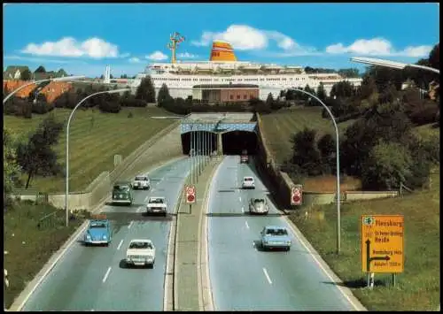 Rendsburg Straßentunnel unter dem Nord-Ostsee-Kanal Autos u.a. VW Käfer 1970