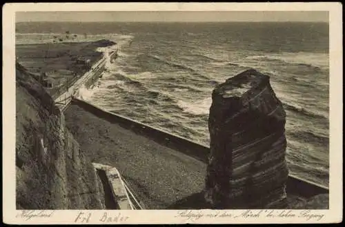 Helgoland (Insel) Südspitze mit dom Mönch bei hohem Seegang 1930