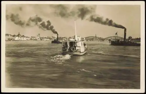 Ansichtskarte Düsseldorf Azf dem Rhein Dampfer 1934