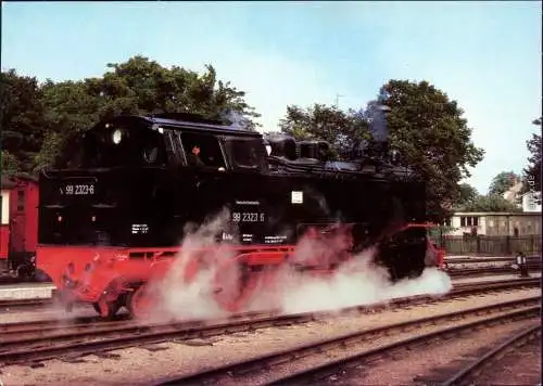 Ansichtskarte Kühlungsborn Schmalspurlok 99 2323 am Bahnhof 1995