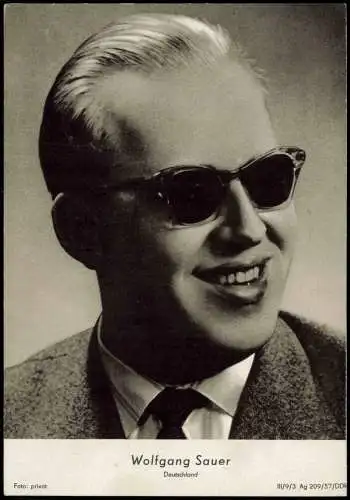 Ansichtskarte  Film Fernsehen Schauspieler Wolfgang Sauer DDR 1957