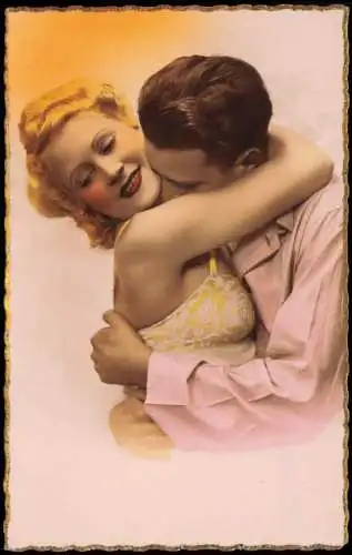 Ansichtskarte  Liebe Liebespaare - Love Fotokunst Umarmung 1935 Gold