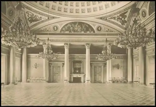 Pillnitz Der große Speisesaal im Neuen Palais Schloss Pillnitz 1976