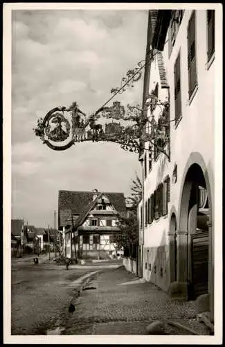 Ansichtskarte Weisweil LK Emmendingen Das berühmte Wirtshausschild 1938