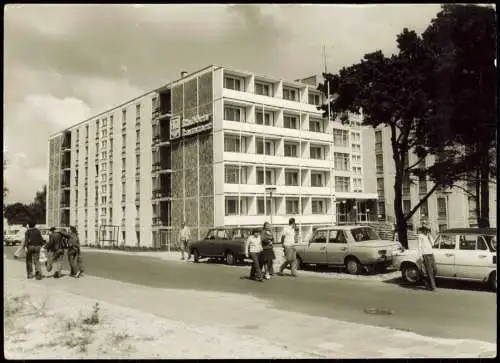 Binz (Rügen) Ortsansicht zur DDR-Zeit, Autos, Gebäude-Ansicht 1981