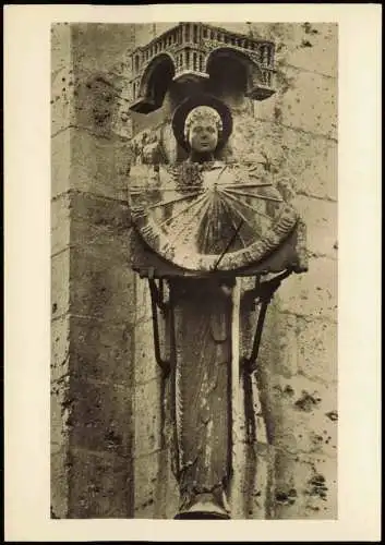 Chartres Kathedrale von Chartres Engel m. Sonnenuhr am W-Turm 1950