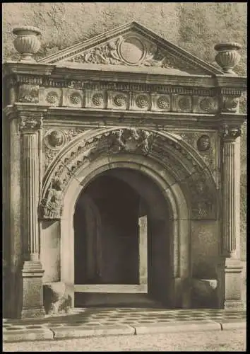 Chemnitz Renaissanceportal mit Judith und Lukretia am Alten Rathaus 1972