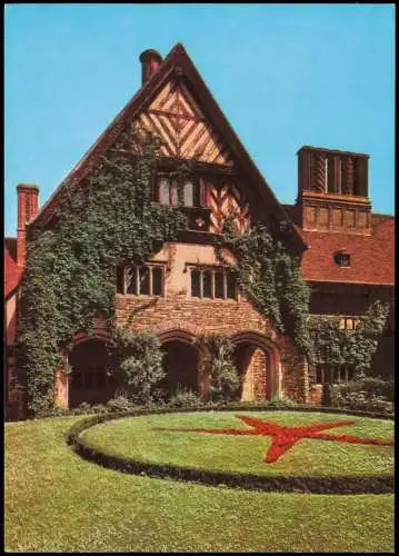 Potsdam Cecilienhof: Innenhof Gedenkstätte des Potsdammer Abkommens 1974