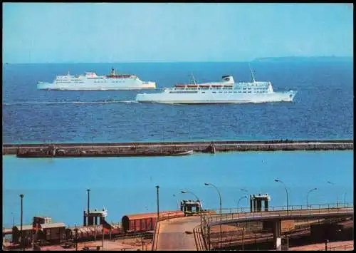 Sassnitz Saßnitz  schwedischen Fährschiffe "Skäne" und "Trelleborg" 1974