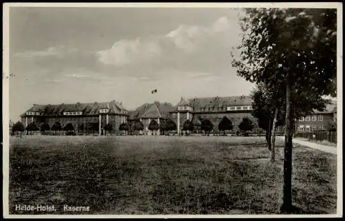 Ansichtskarte Heide (Holstein) Kaserne 1934