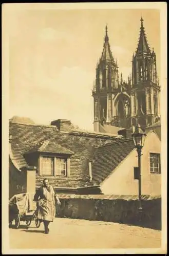 Ansichtskarte Meißen Dom, Frau mit Bollerwagen zur DDR-Zeit 1954