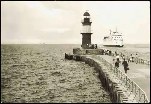DDR Fährschiff Warnemünde an der Molenspitze ROSTOCK-Warnemünde 1978