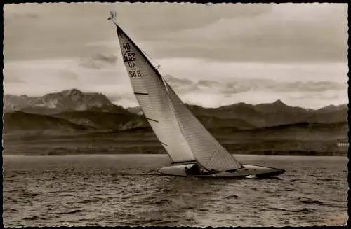 .Bayern Brise überm Ammersee bei Föhn Zugspitze und Daniel 1958
