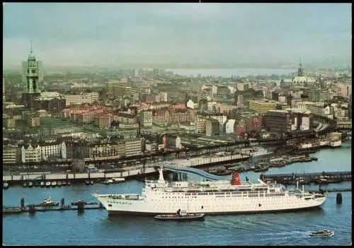Altona-Hamburg Hafen mit T. S. HANSEATIC an der Überseebrücke 1968