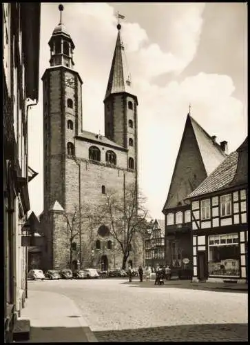 Goslar Straßen Partie a.d. Marktkirche, Autos u.a. VW Käfer 1960