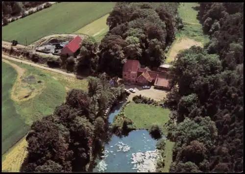 Stukenbrock Gaststätte und Café Mühlengrund v. Flugzeug aus, Luftaufnahme 1965