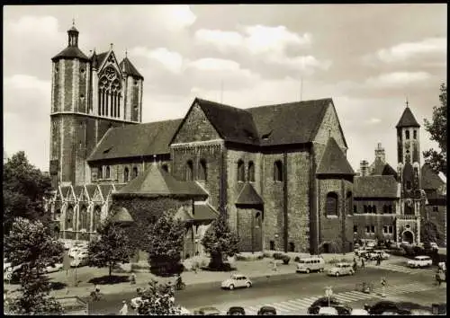 Ansichtskarte Braunschweig Dom Straßenpartie VW Käfer VW Bulli 1964