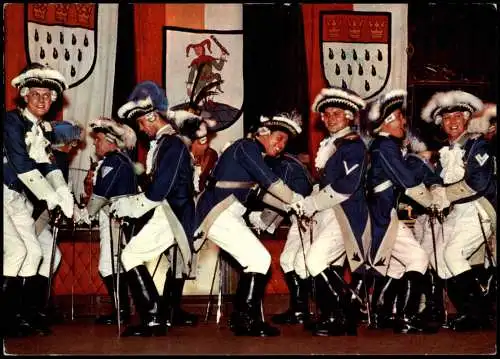 Köln Karneval Die BLAUEN FUNKEN beim traditionellen "Stippe Föttche" 1978