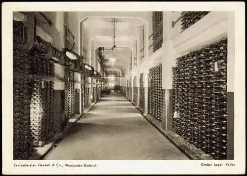 Biebrich-Wiesbaden Sektkellerei Henkell Großer Lager - Keller 1954