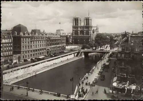 CPA Paris Notre-Dame vue de la place St-Michel 1959