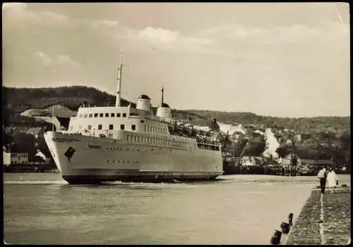 Ansichtskarte Sassnitz Rügen Rügen Eisenbahnfährschiff Schiff Ship 1959