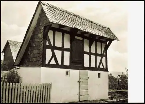 Holzhausen (Hessen) Färberstraße Alter Säustall mit Kornlager 1960