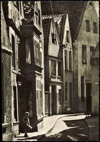 Ansichtskarte Bremen Altstadt Junge in der Straße Fotokarte 1963