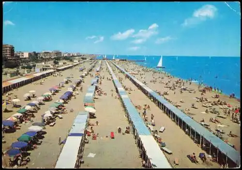 Cartolina Riccione La spiaggia/Strand Hotels 1962