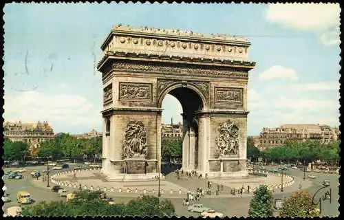 CPA Paris La place et l'arc de triomphe de I'Etoile 1964