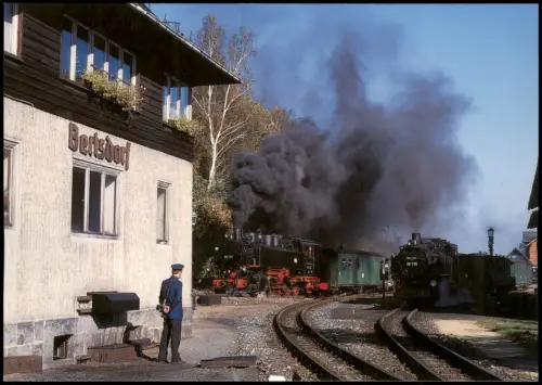 Schmalspurbahn Zittau-Bertsdorf bei Doppelausfahrt Bahnhof Bertsdorf 1997