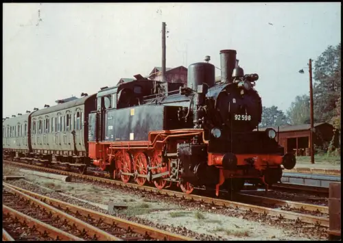 Güterzug-Dampflokomotive 92 598 bei Sonderfahrt im Bahnhof Peitz Ost 1973