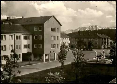 Ansichtskarte Gartenberg-Geretsried Neubauten Straßenpartie 1969