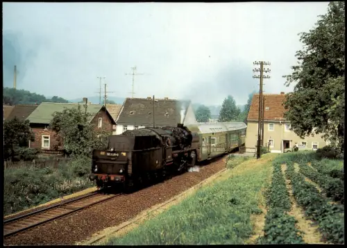 Nossen Dampflokomotive 50 3529 mit Personenzug auf Fahrt nach Meißen 1983